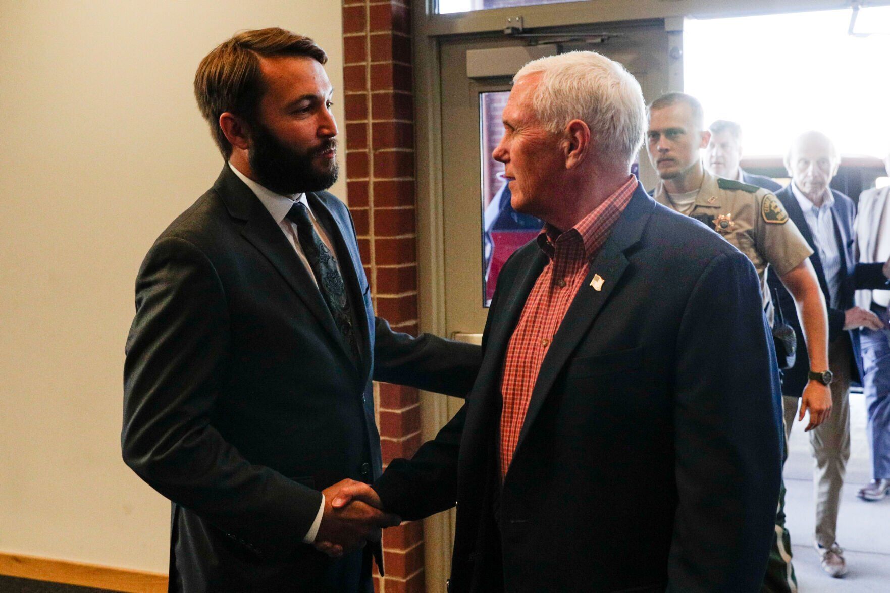 092922-qc-nws-pence-01.jpg